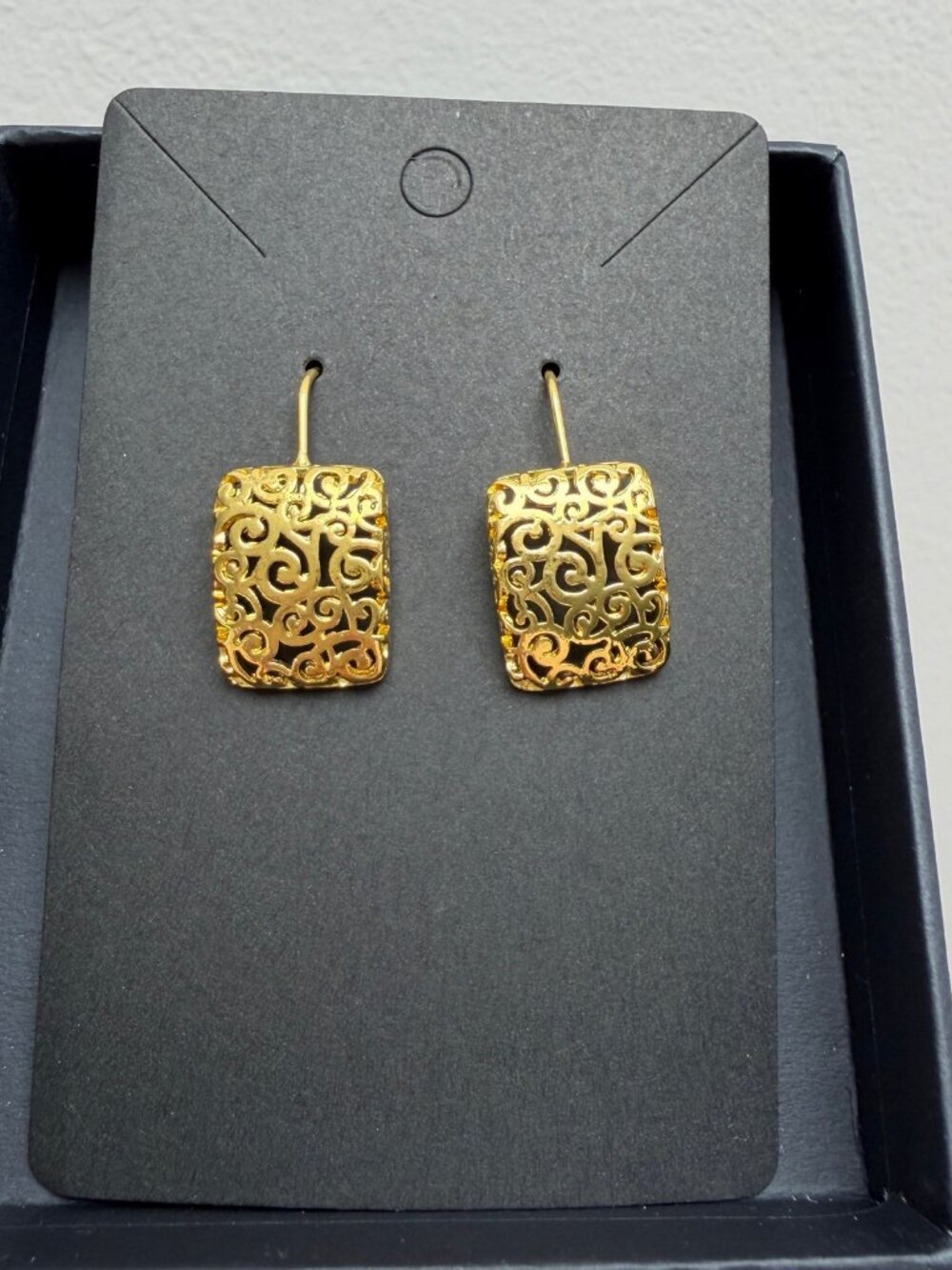 Gold Tone Filigree Drop Earrings